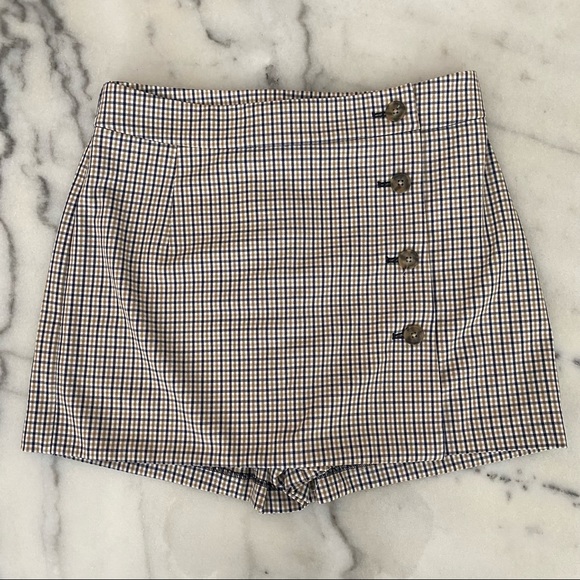 Aritzia Dresses & Skirts - Aritzia Sunday Best Plaid Skort